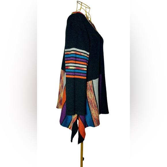 The Pyramid Collection Vibrant Striped Tunic Sweater with Asymmetrical Hem, XL - Picture 5 of 12
